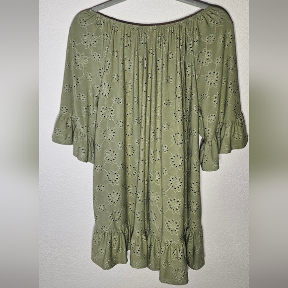 Preseption Women's 3x Peasant Style Ruffleed 3/4 Sleeves & Hem Sage Green - Picture 3 of 5
